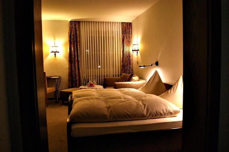 Hotel Restaurant Baeren Freudenstadt Phòng bức ảnh